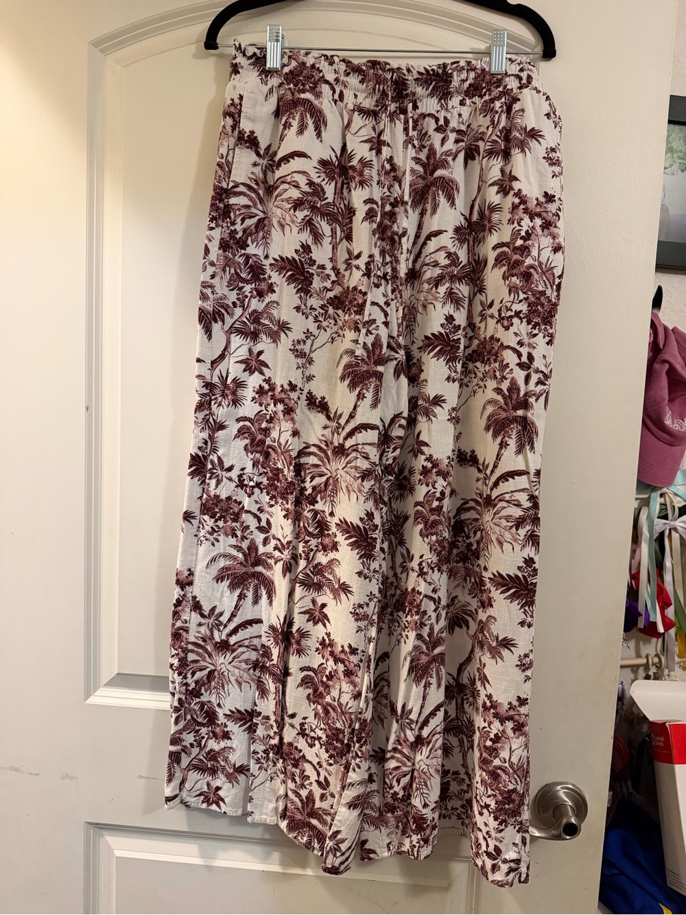 LC Lauren Conrad Cream Pants with Burgundy Tropical Print